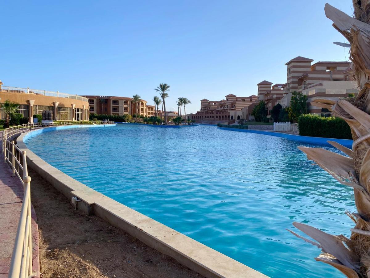 Parrotel Lagoon Waterpark Resort Шарм ел-Шейх Екстериор снимка