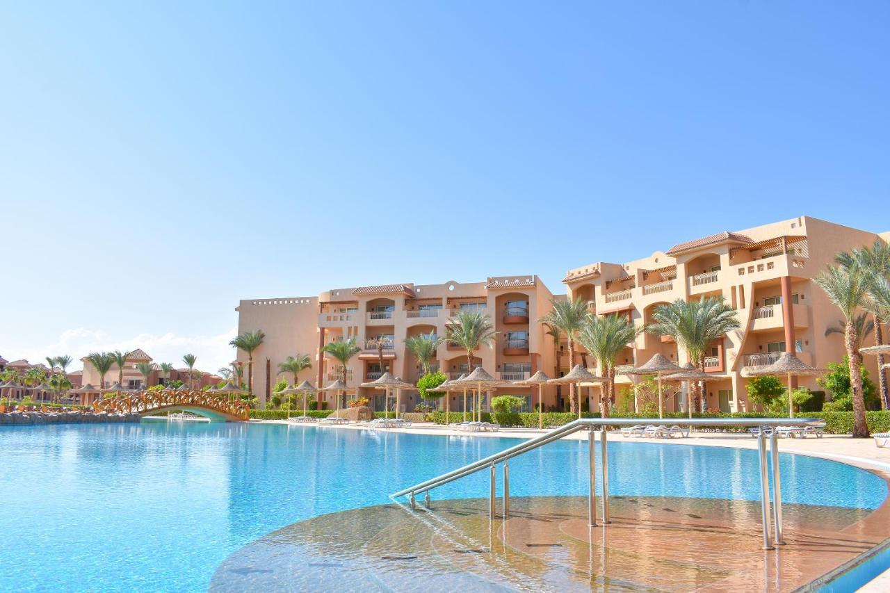 Parrotel Lagoon Waterpark Resort Шарм ел-Шейх Екстериор снимка
