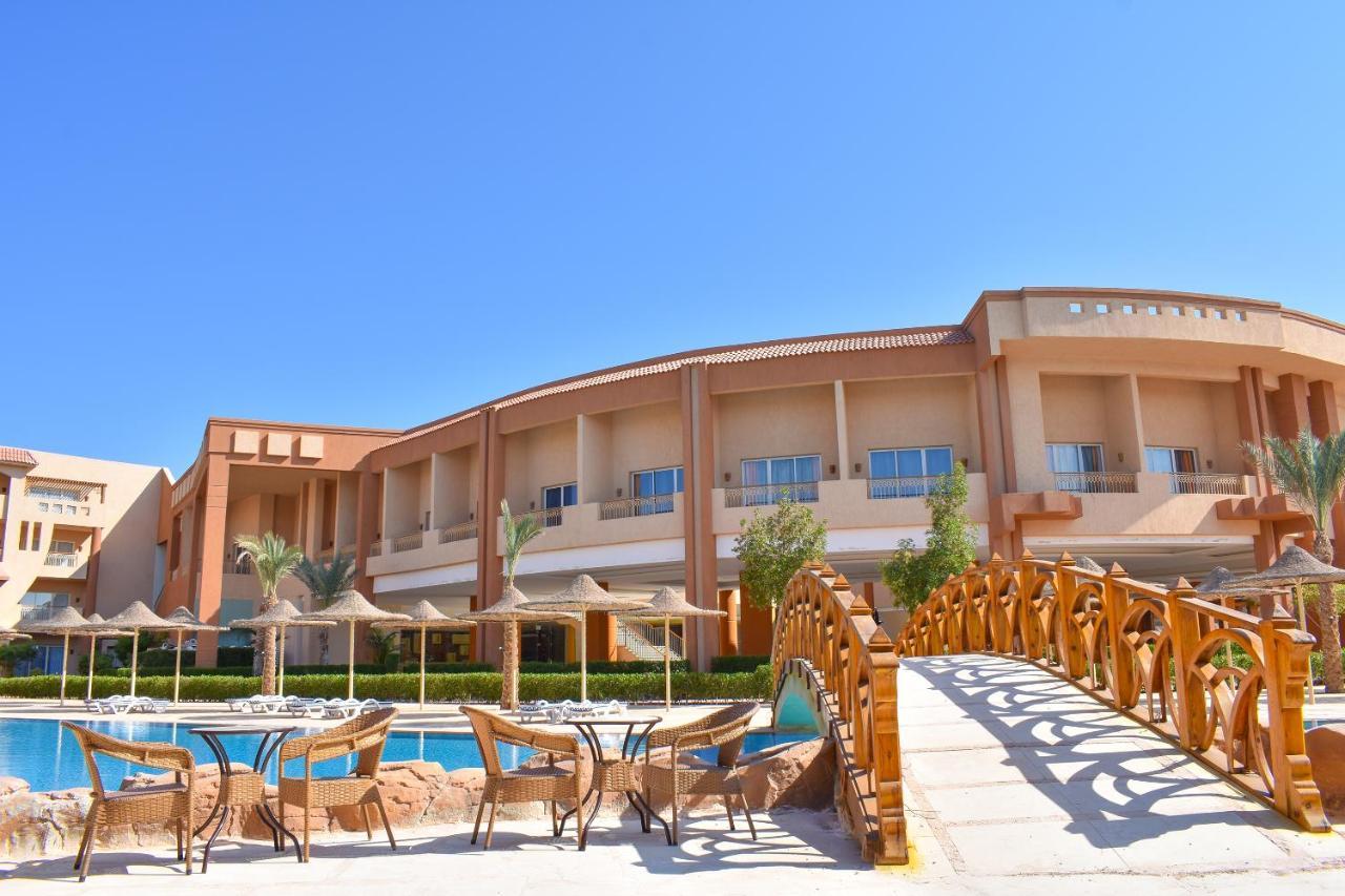 Parrotel Lagoon Waterpark Resort Шарм ел-Шейх Екстериор снимка