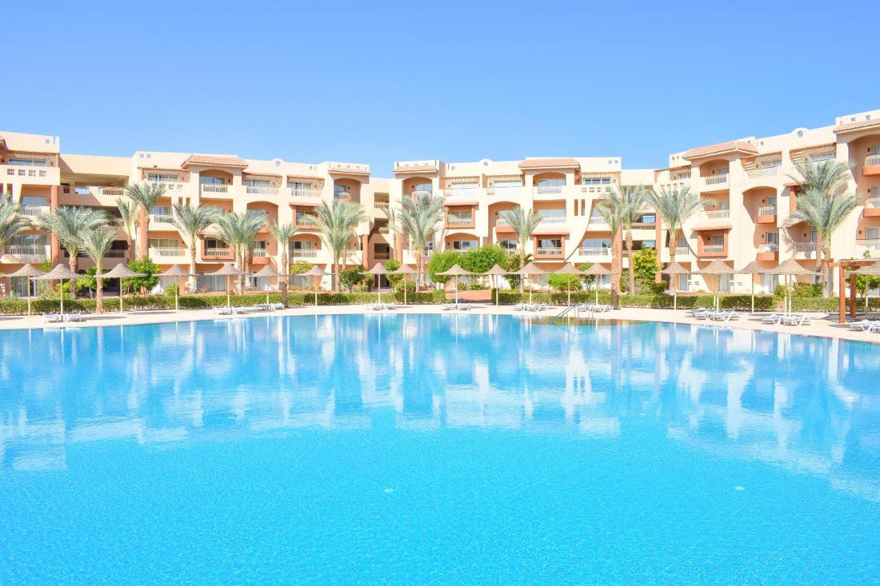 Parrotel Lagoon Waterpark Resort Шарм ел-Шейх Екстериор снимка