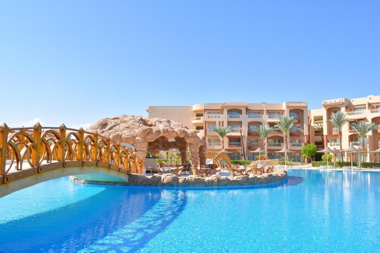 Parrotel Lagoon Waterpark Resort Шарм ел-Шейх Екстериор снимка